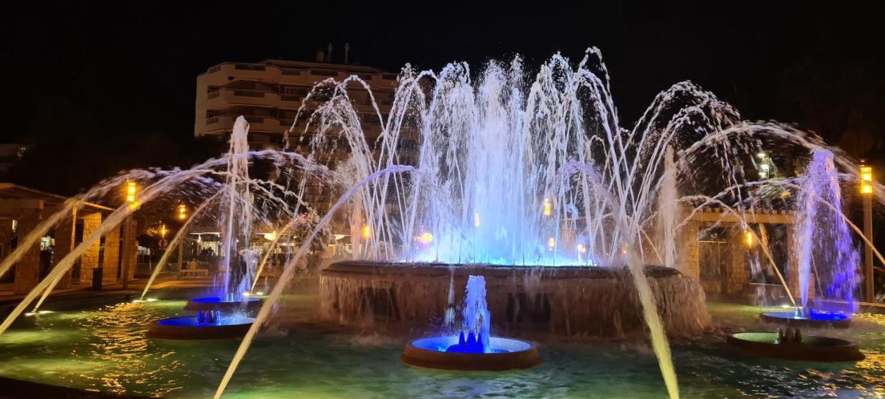 Apartment Center Salou Near Port Aventura Exteriör bild