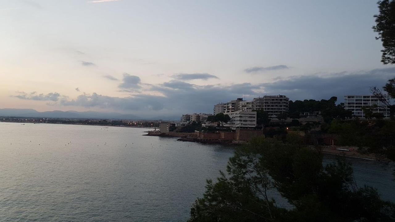 Apartment Center Salou Near Port Aventura Exteriör bild
